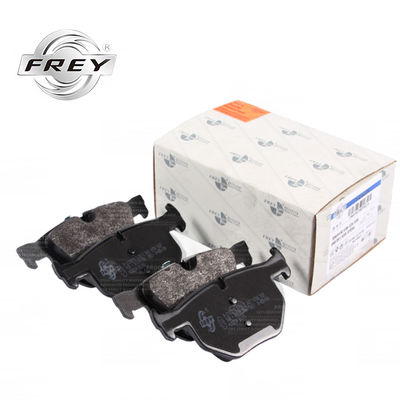 Tylny klocek hamulcowy Frey Auto Parts 34216790762 Dla BMW E90 E91 E92 E60 E61 E84