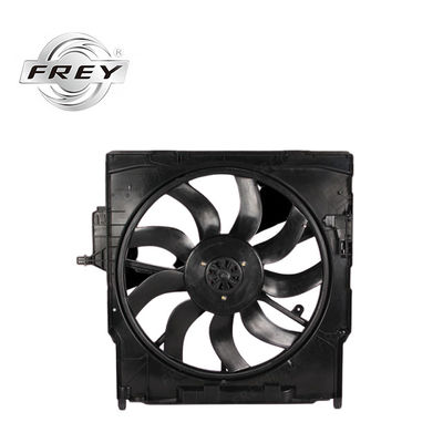 17427634471 850W elektryczny wentylator chłodnicy pasuje do BMW X5 F15 F85 X6 F16 F86