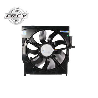 17427634471 850W elektryczny wentylator chłodnicy pasuje do BMW X5 F15 F85 X6 F16 F86