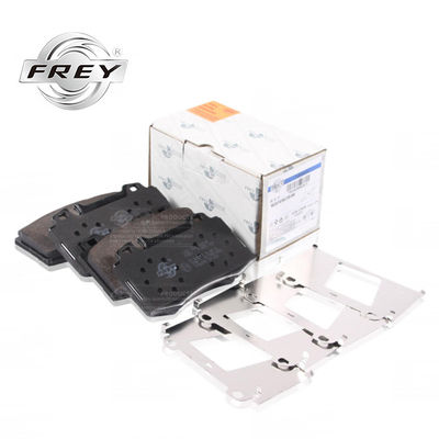 Zestaw klocków hamulcowych przedniego koła do Mercedes Benz W203 W220 1634200820 Frey Auto Parts for Euro Cars