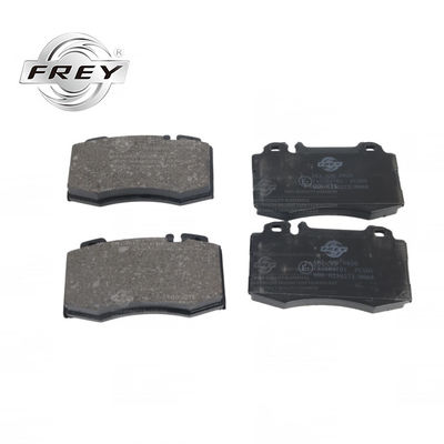 Zestaw klocków hamulcowych przedniego koła do Mercedes Benz W203 W220 1634200820 Frey Auto Parts for Euro Cars