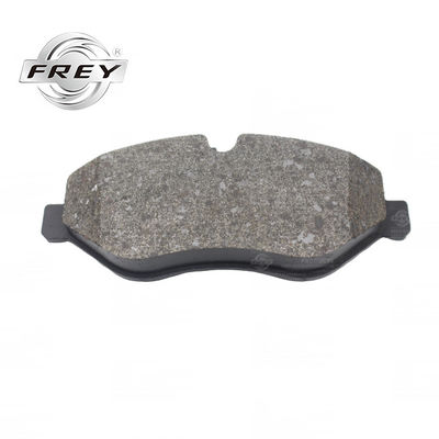 Uniwersalne przednie klocki hamulcowe 0044208320 Pasują do Mercedes Benz Sprinter 906