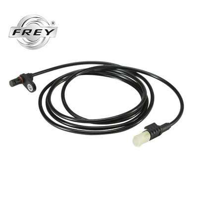 Czujnik przedniego koła ABS 2219055700 dla części samochodowych Mercedes Benz W221 Frey 2219050001 2215401217 2215400317