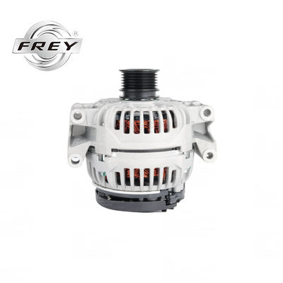 Alternator samochodowy OEM 0009061202 Dla Mercedesa W204 GLK X204 4-MATIC Frey Auto Parts Guangzhou Dostawca