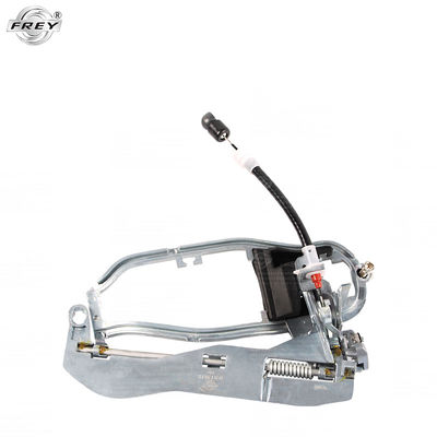 Uchwyt klamki przedniej lewej BMW E53, 51218243615 Frey Auto Parts