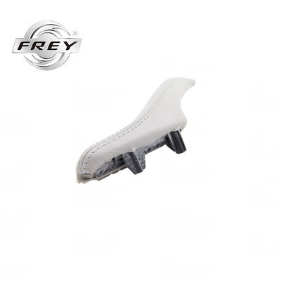 Wewnętrzna klamka do drzwi samochodowych lewa szara OEM 51417225855 do bmw serii 5 F18 F10 Frey Auto Parts