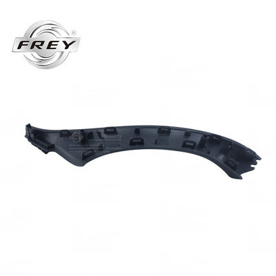 Czarny uchwyt samochodowy BMW F10 F18 wewnętrzny 51417225861 Uniwersalny
