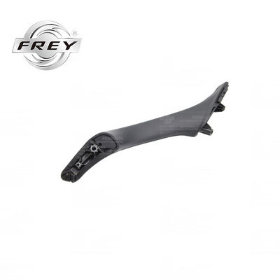 Czarny uchwyt samochodowy BMW F10 F18 wewnętrzny 51417225861 Uniwersalny